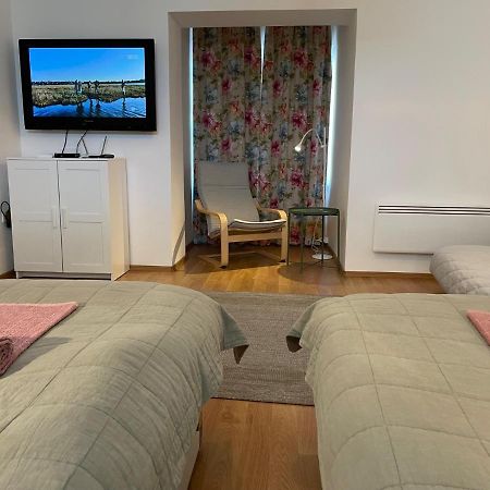 Corte Apartman Папа Экстерьер фото