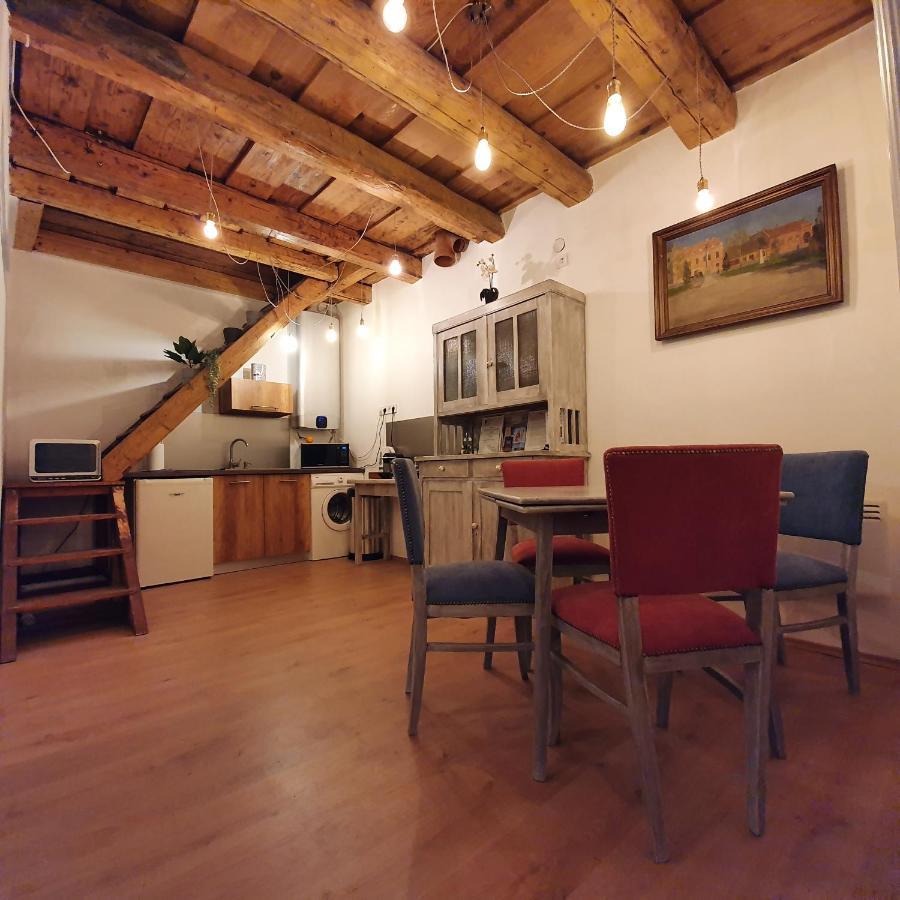 Corte Apartman Папа Экстерьер фото
