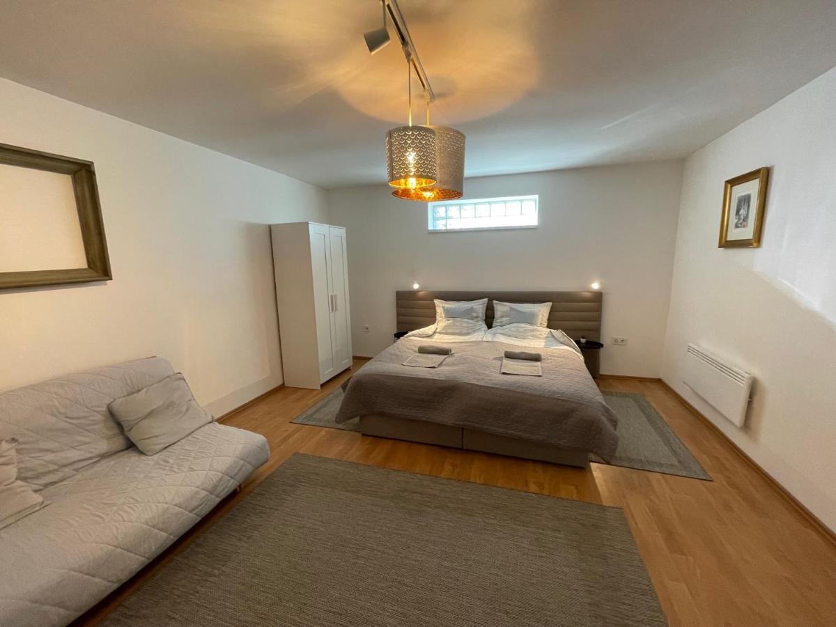 Corte Apartman Папа Экстерьер фото